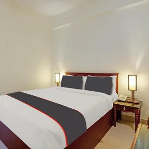 Hotel Collection O Narendra Regency, Punalur
