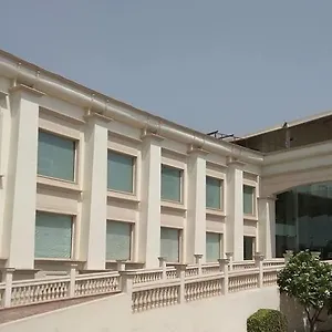 Udman And By Ferns N Petals 4* New Delhi